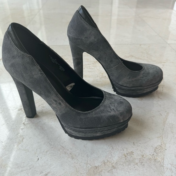 Xhilaration Target platform gray heels size 8.5 - Picture 1 of 7